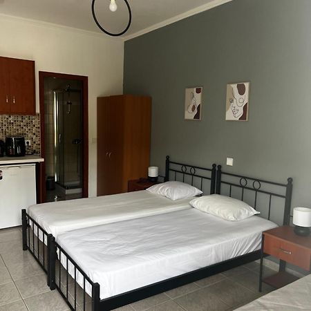 Dionysus Apartments & Studios Sívota Buitenkant foto